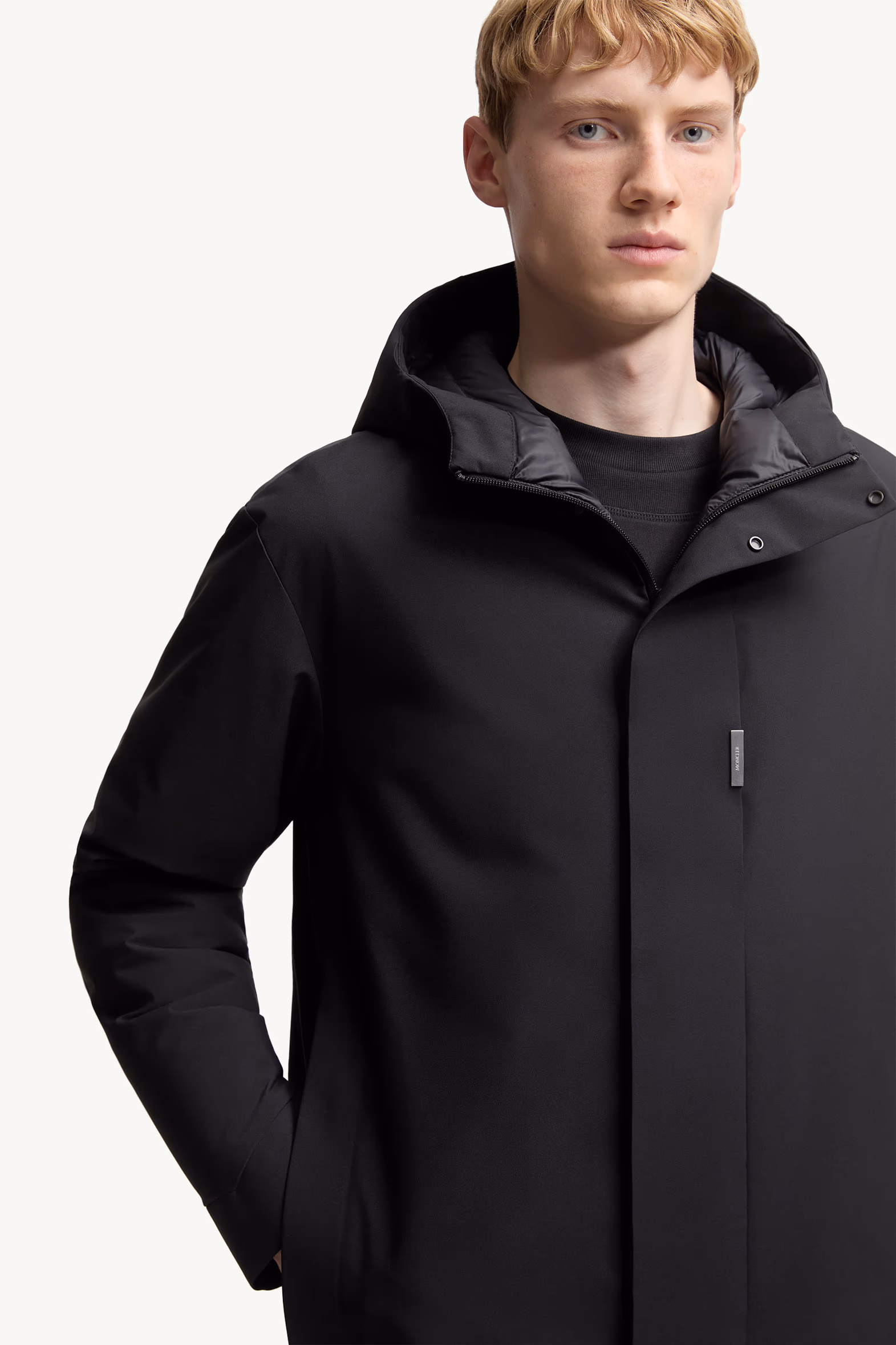 Gatillier Hooded Short Down Jacket Men Black Moncler 6
